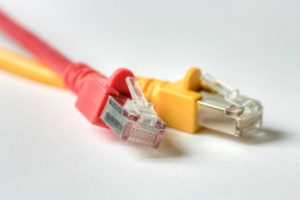 Los diferentes tipos de cables Ethernet y cuál es el mejor para tu oficina.